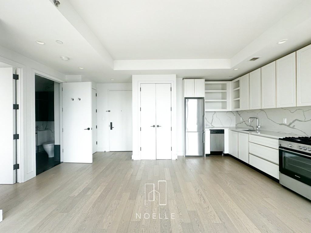 645 4th Avenue - Photo 2 of 27