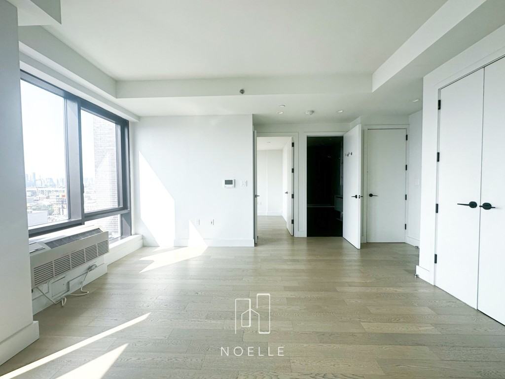 645 4th Avenue - Photo 4 of 27