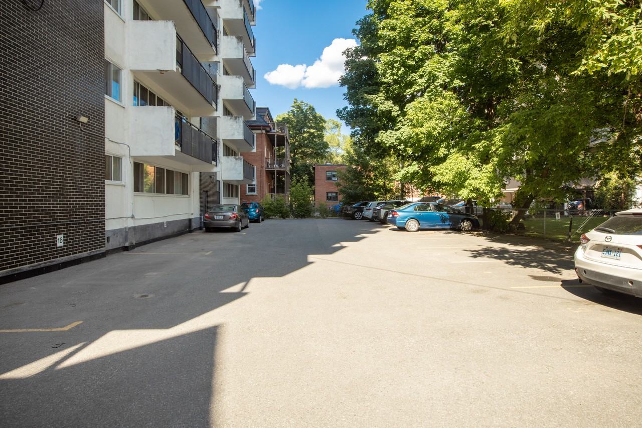 Saguenay Apartments - Photo 5 of 40