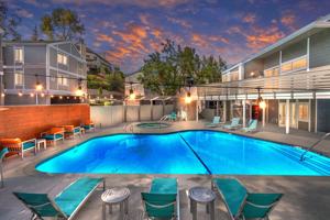 featured image of 2270 Cahuilla St