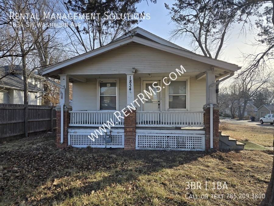 1834 Sw Washburn Ave - Photo 2 of 20