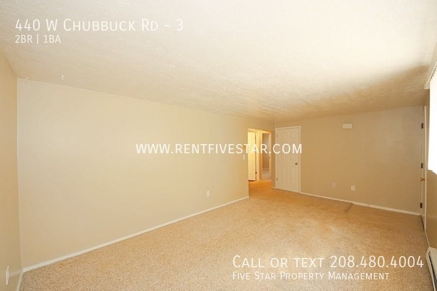 440 W Chubbuck Rd #3 - Photo 4 of 12