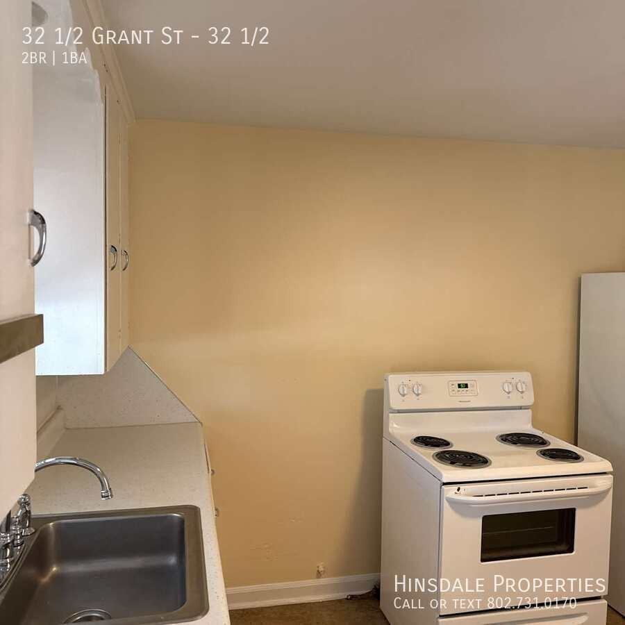 32 1/2 Grant St #32-1-2 - Photo 7 of 23