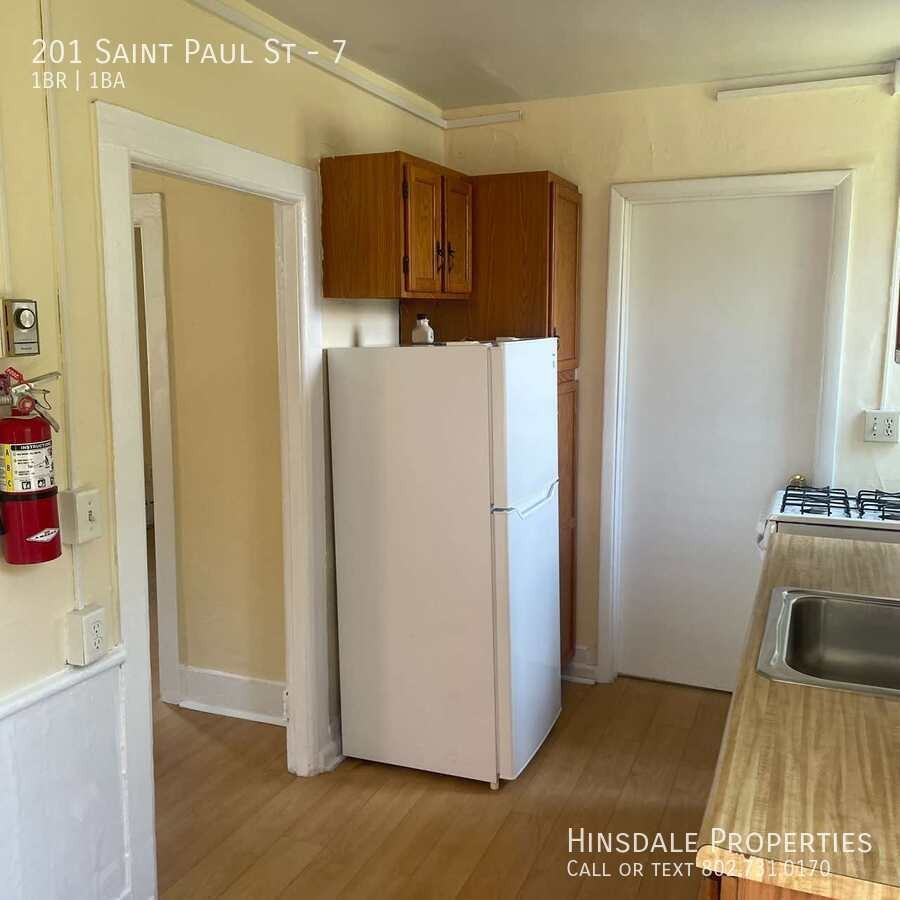 201 Saint Paul St #7 - Photo 5 of 19