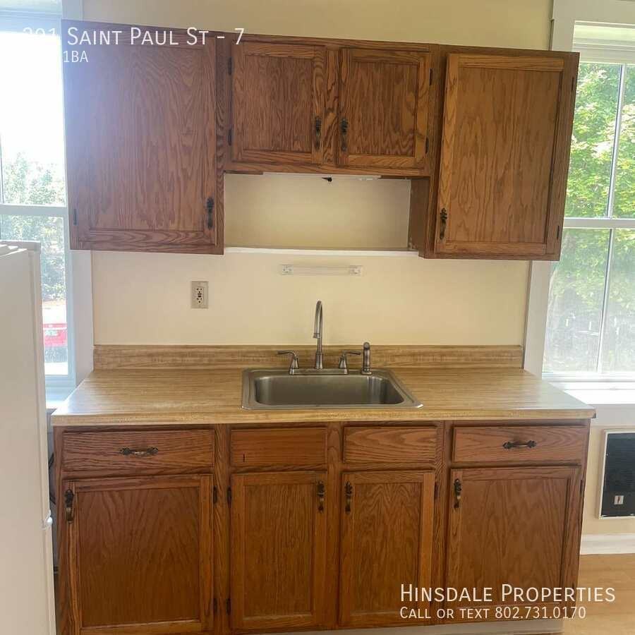 201 Saint Paul St #7 - Photo 6 of 19