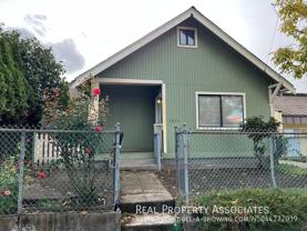 3835 S Holly St - Photo 1 of 1