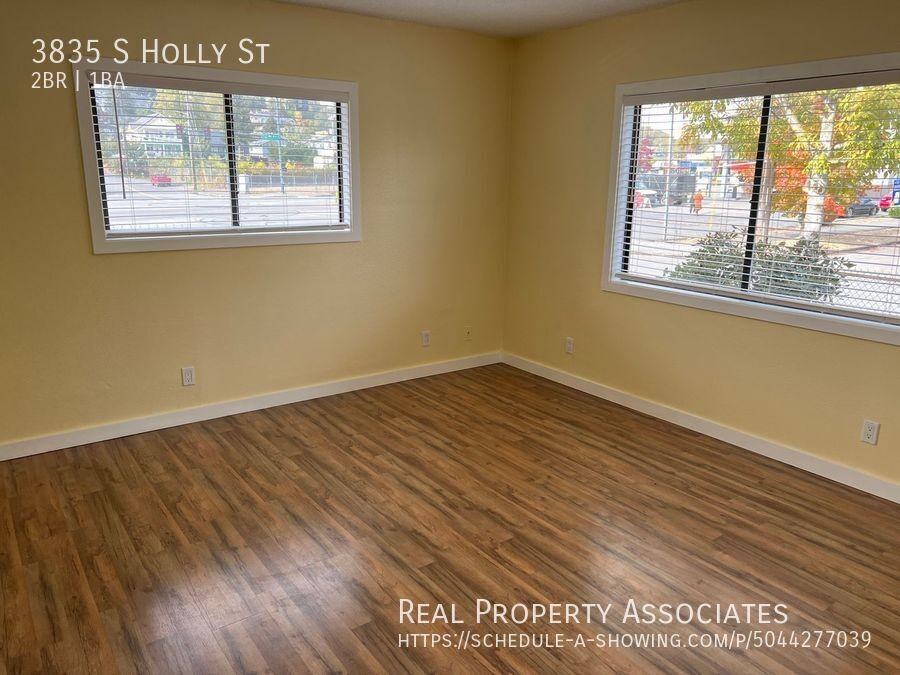 3835 S Holly St - Photo 3 of 9