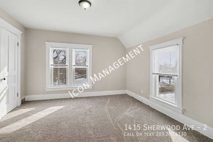 1415 Sherwood Ave #2 - Photo 7 of 17