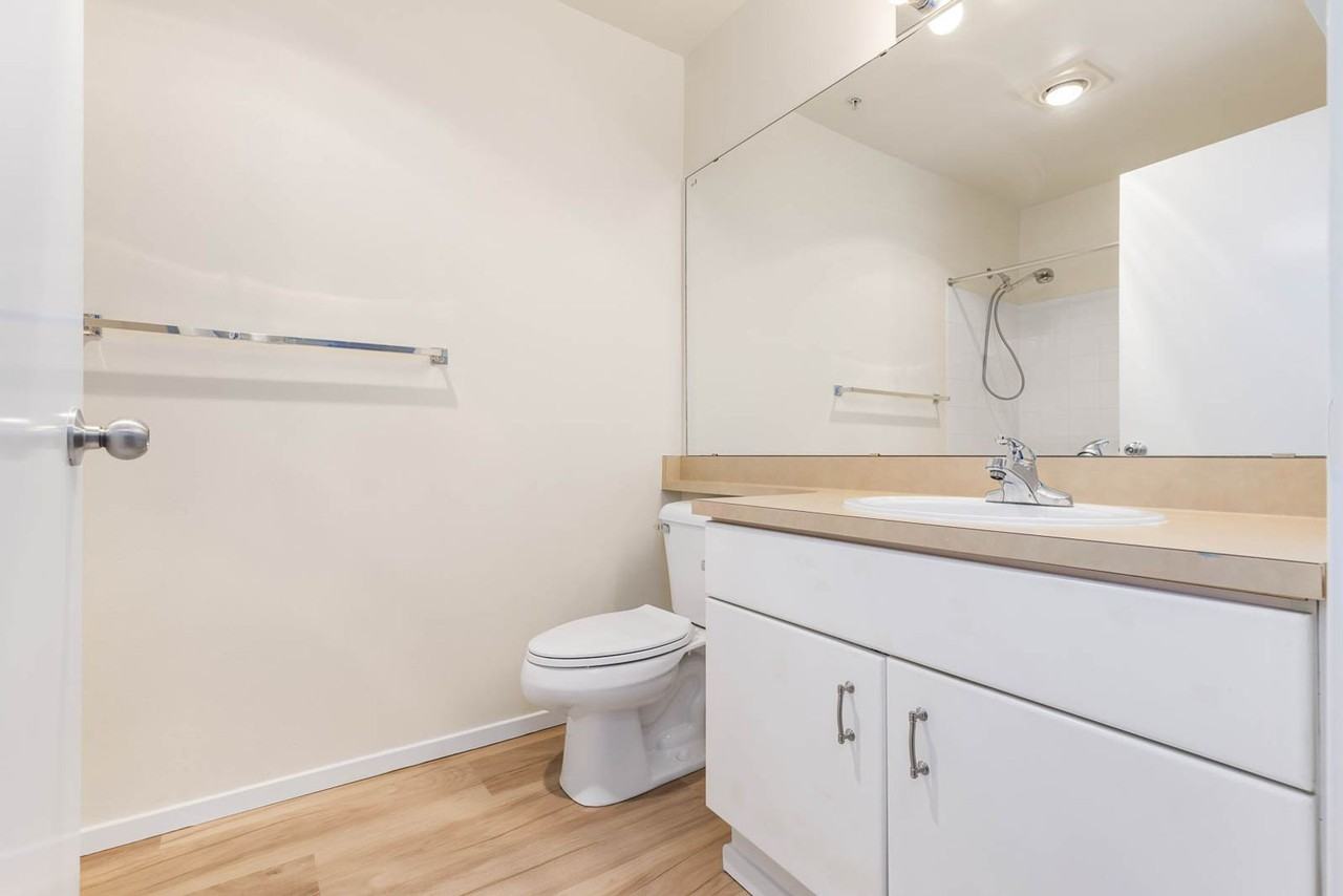 8750 Greenwood Ave N #S204 - Photo 4 of 17