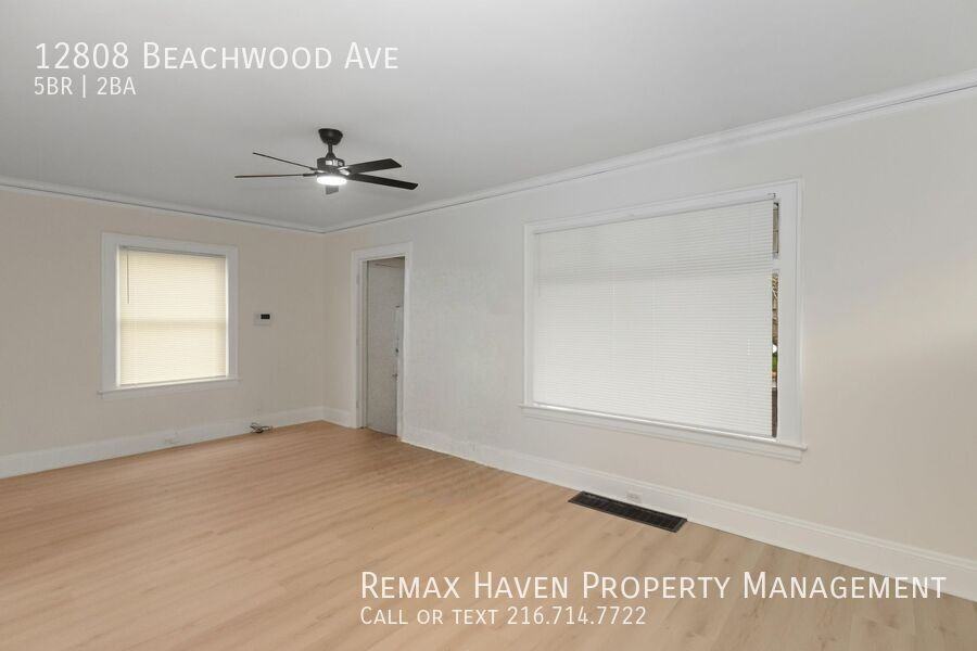 12808 Beachwood Ave - Photo 6 of 40