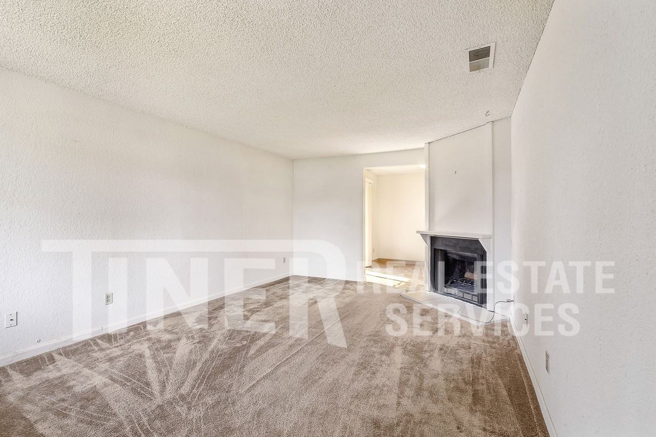 6351 Denton Way - Photo 3 of 18