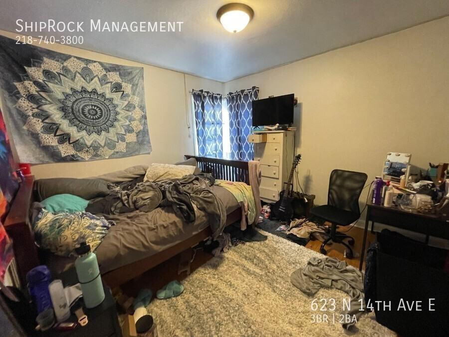 623 N 14th Ave E - Photo 7 of 7