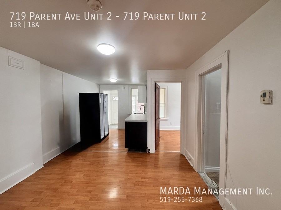 719 Parent Ave Unit 2 - Photo 6 of 18