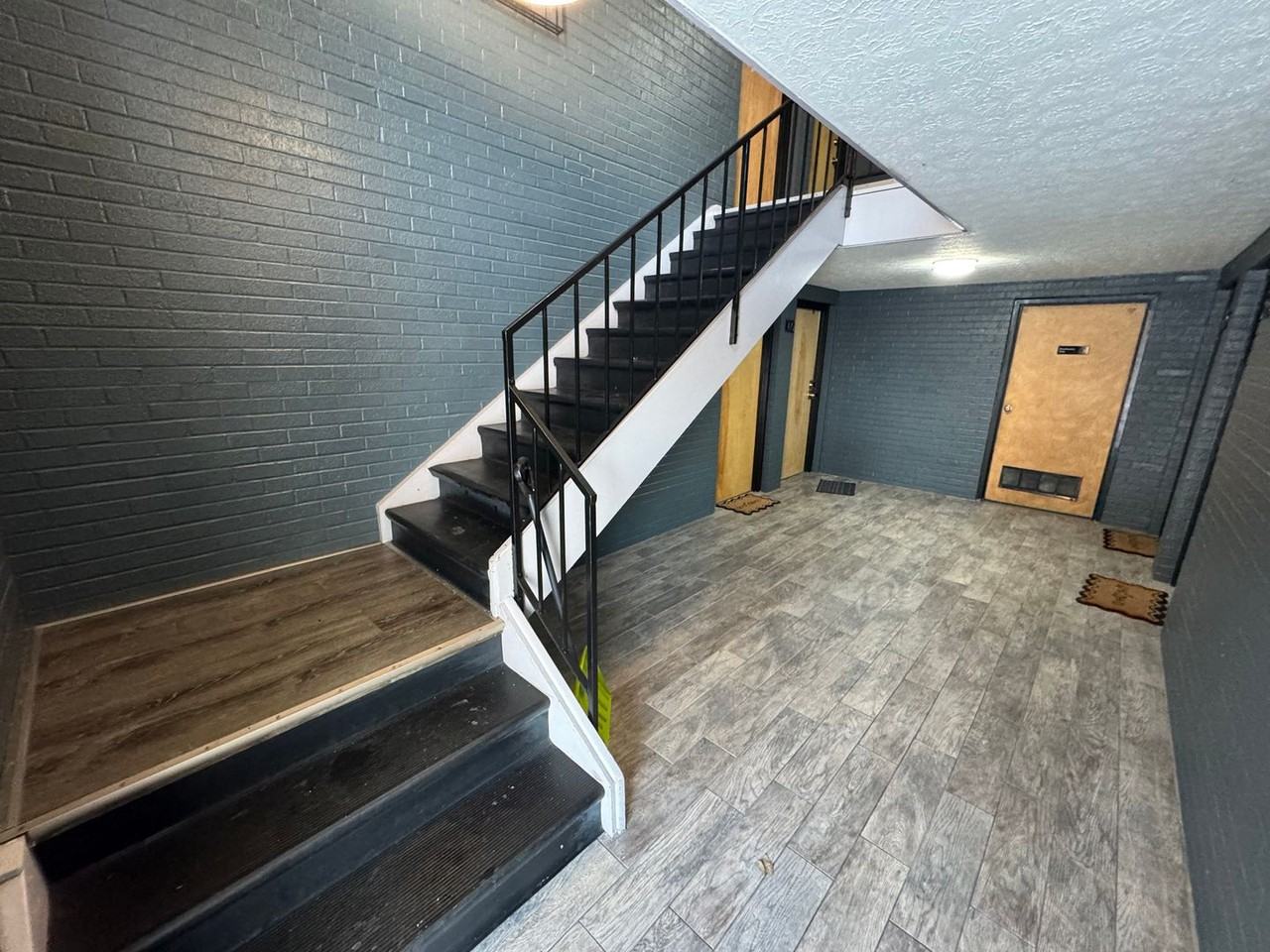 24325 Detroit Rd #201 - Photo 4 of 24