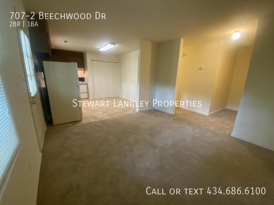 707 Beechwood Dr Apt 2 - Photo 2 of 20