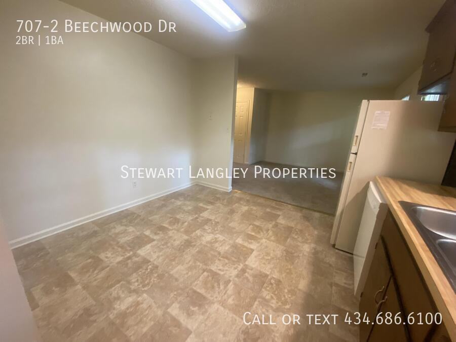 707 Beechwood Dr Apt 2 - Photo 6 of 20