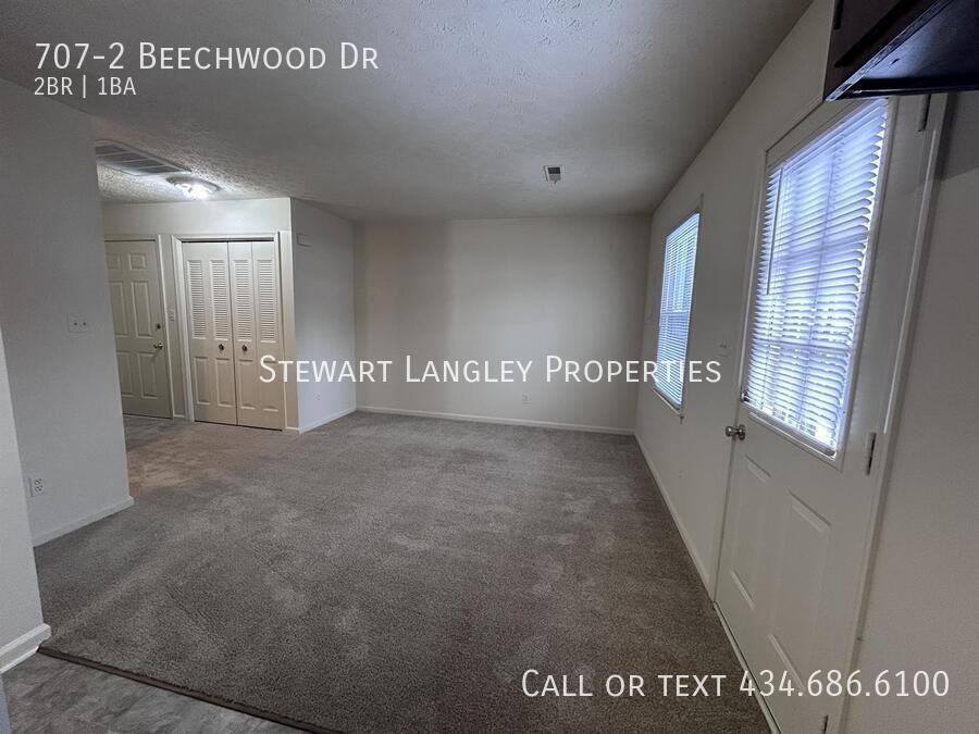 707 Beechwood Dr Apt 2 - Photo 7 of 20