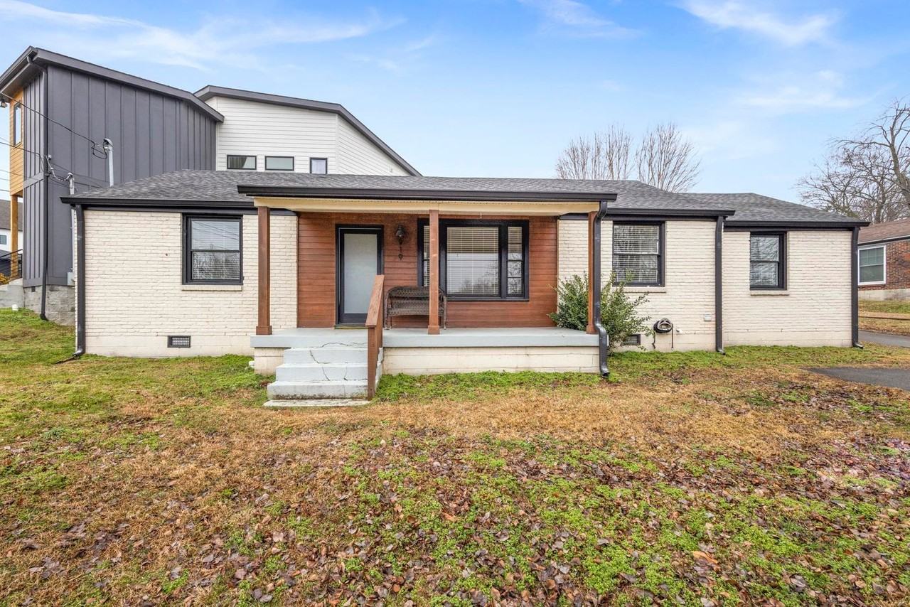 919 Crescent Hill Rd