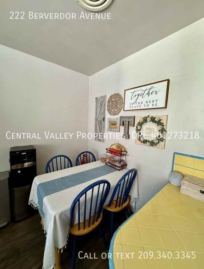 222 Berverdor Ave - Photo 2 of 10