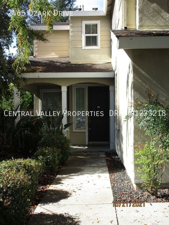 2465 Ozark Dr - Photo 2 of 22