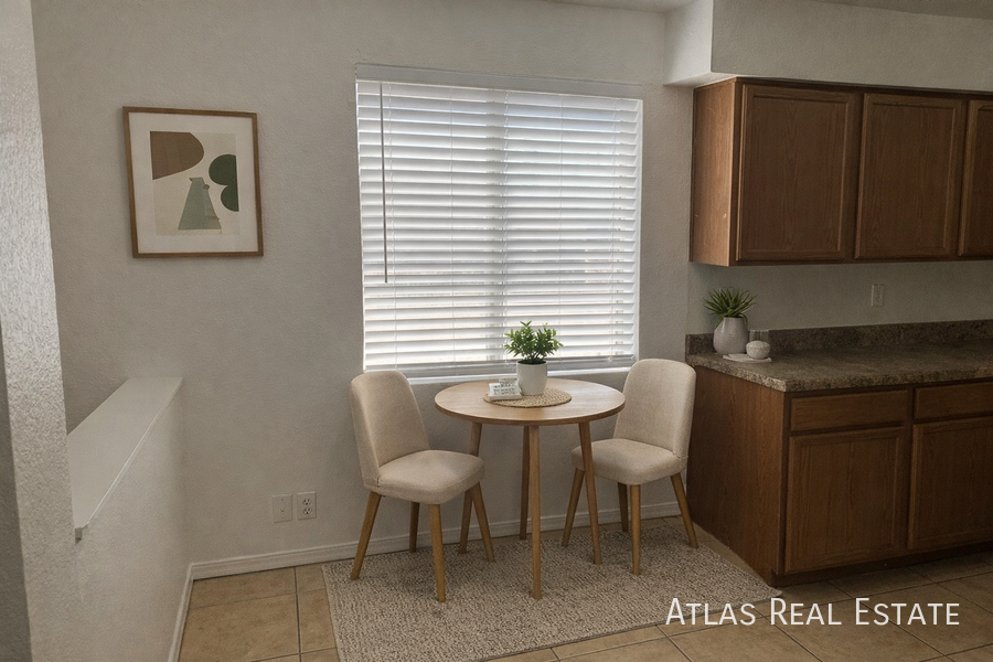 58 W Inglewood St #04 - Photo 3 of 18