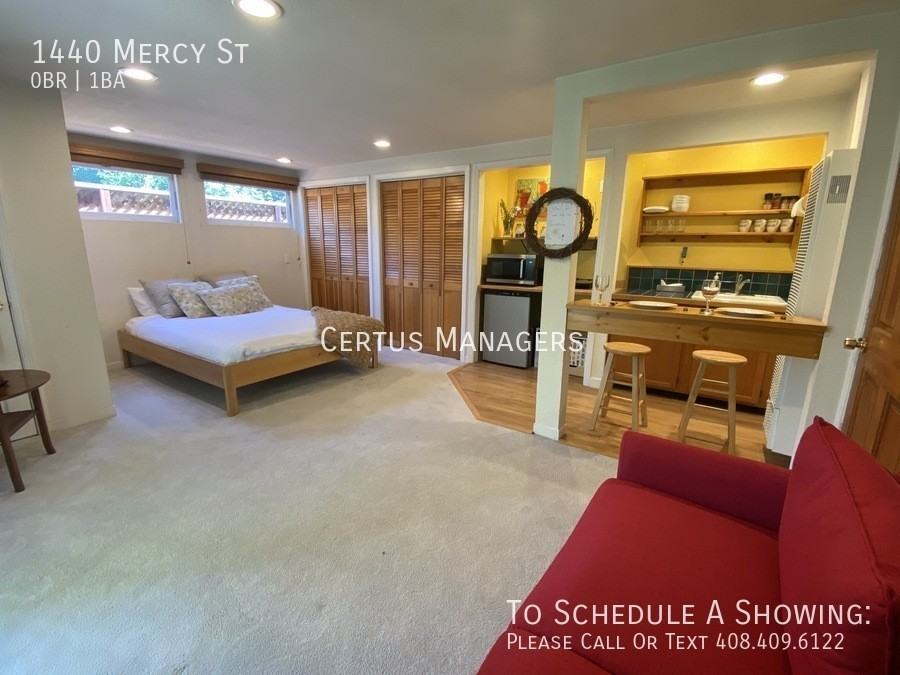 1440 Mercy St - Photo 3 of 18