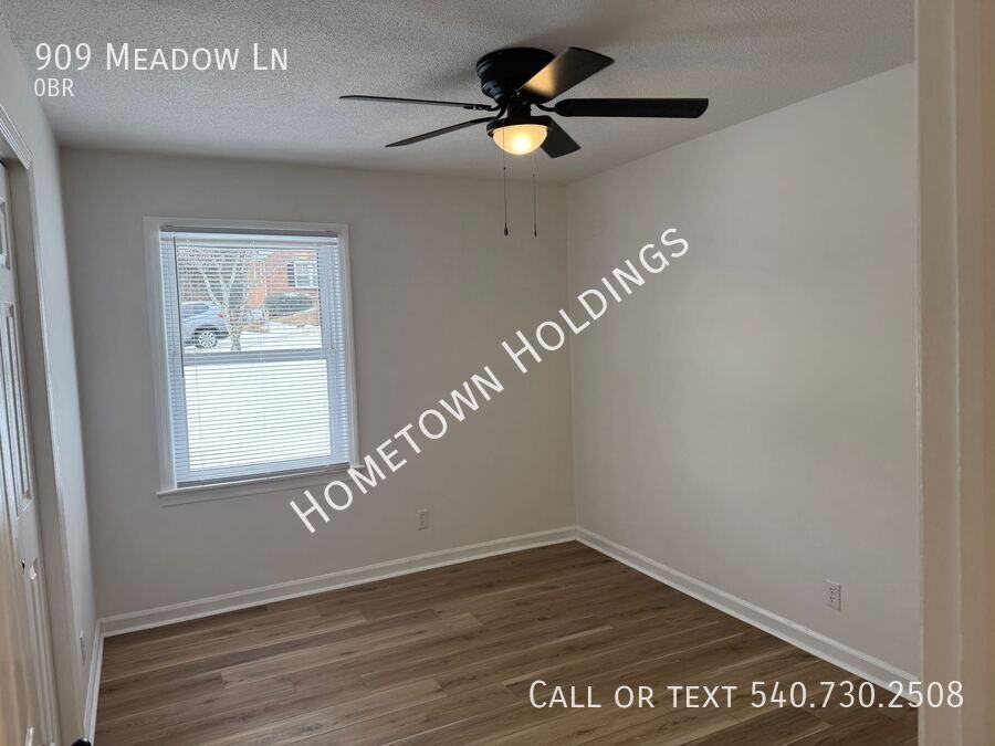 909 Meadow Ln - Photo 7 of 10