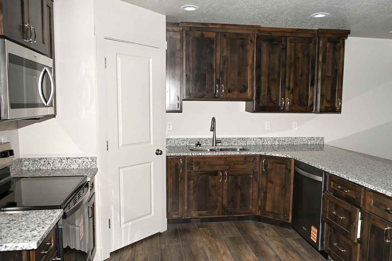 2782 W 450 N - Photo 4 of 17