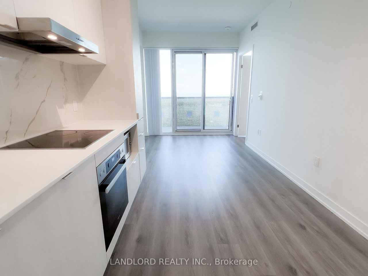 138 Downes St #5607 - Photo 4 of 17