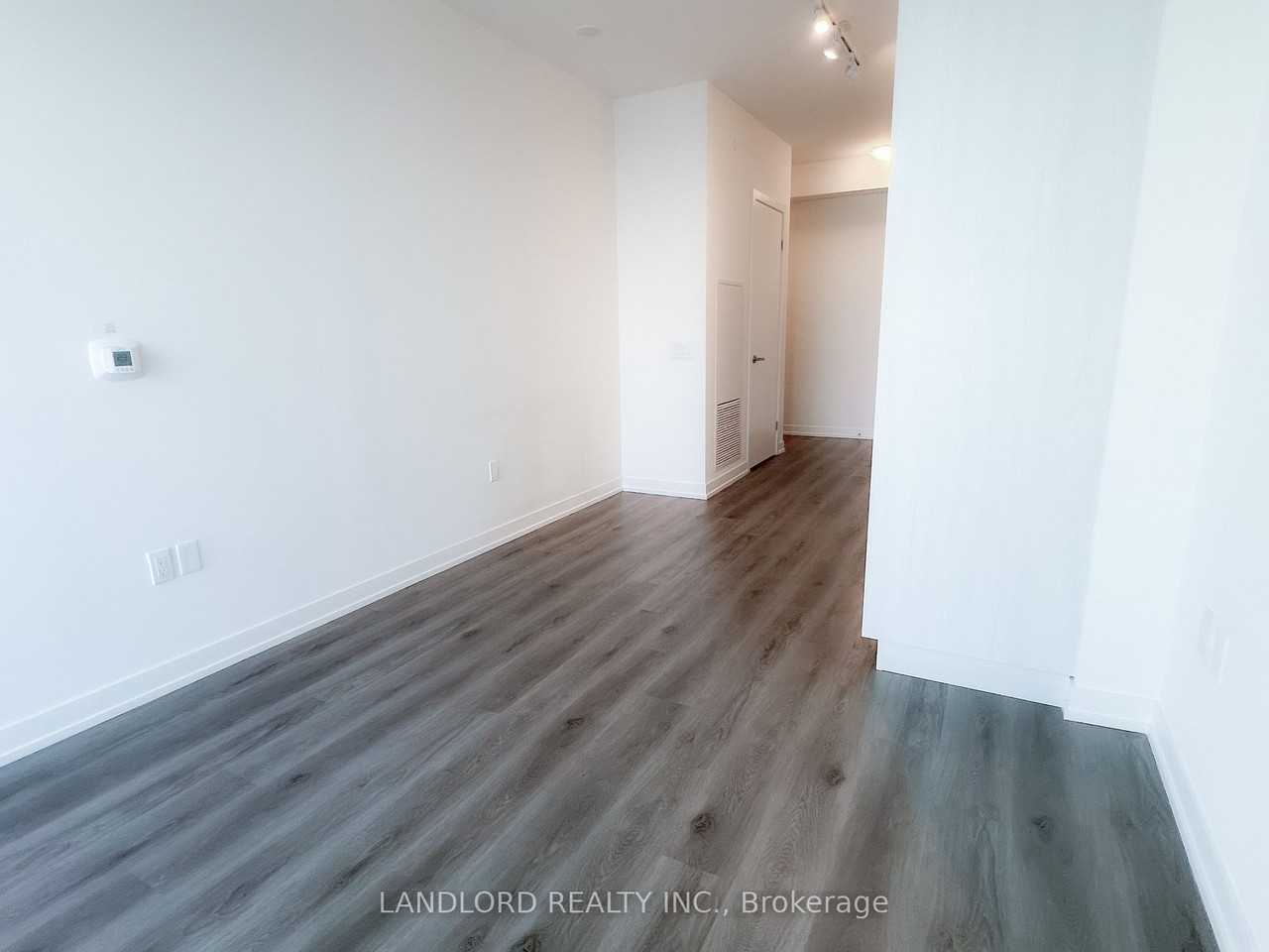 138 Downes St #5607 - Photo 5 of 17