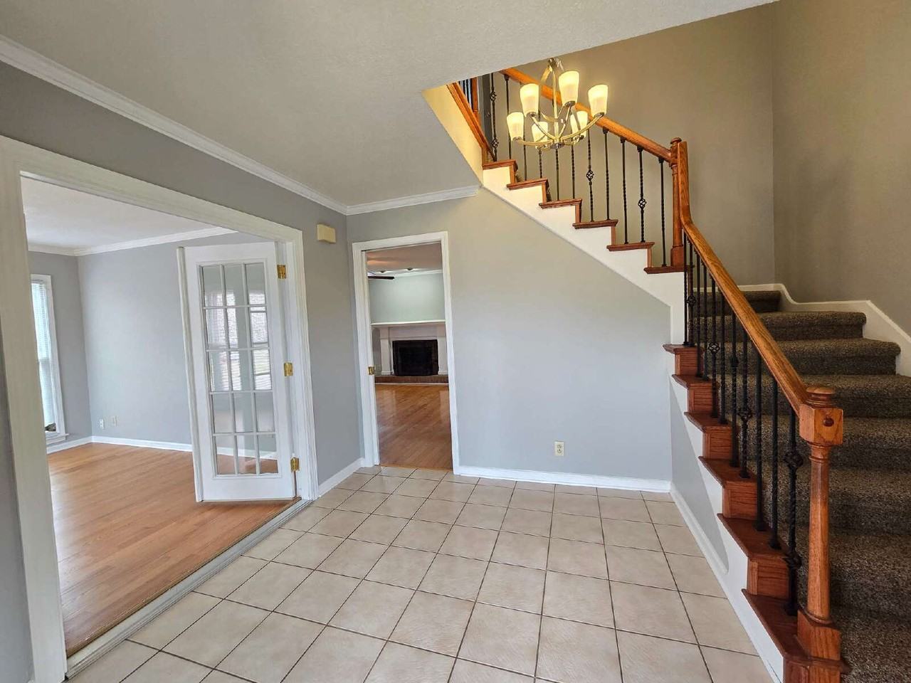 991 Haggard Dr - Photo 3 of 33