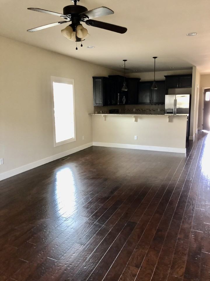 667 Cooper Sq - Photo 2 of 7