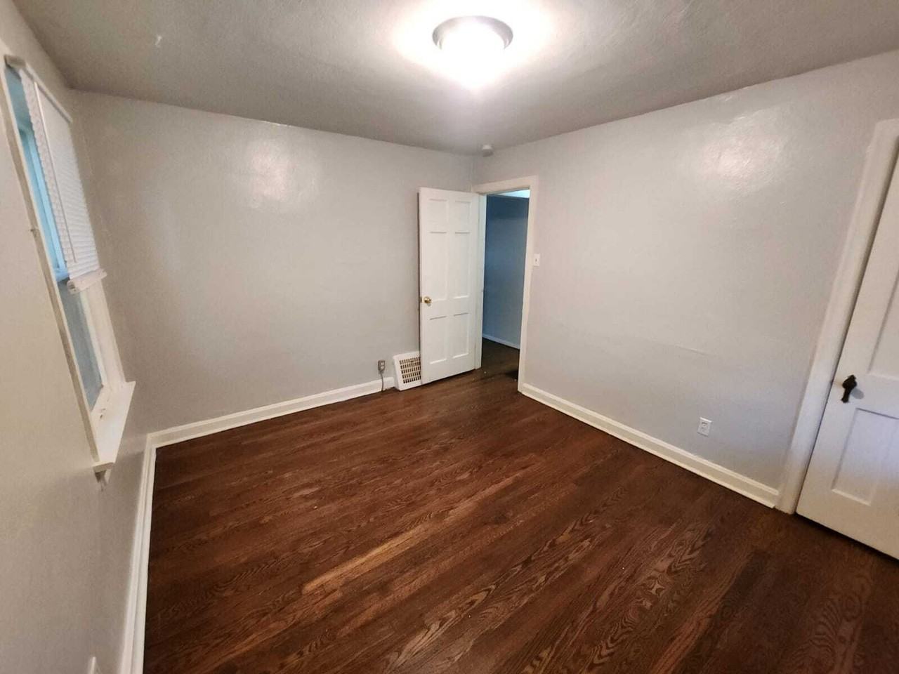 7125 Greenhaven Dr - Photo 6 of 21