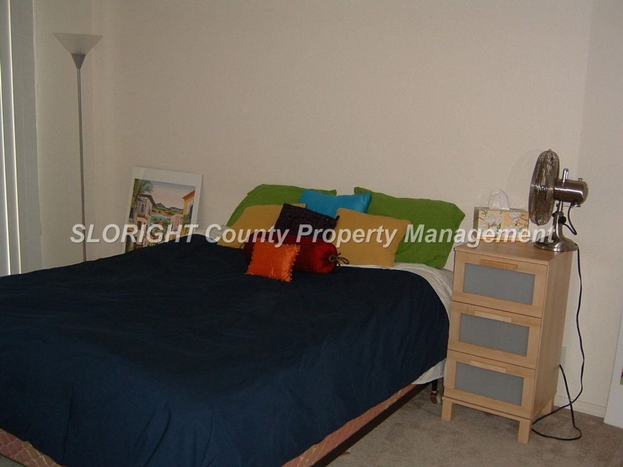 1027 Pauline Way - Photo 6 of 12