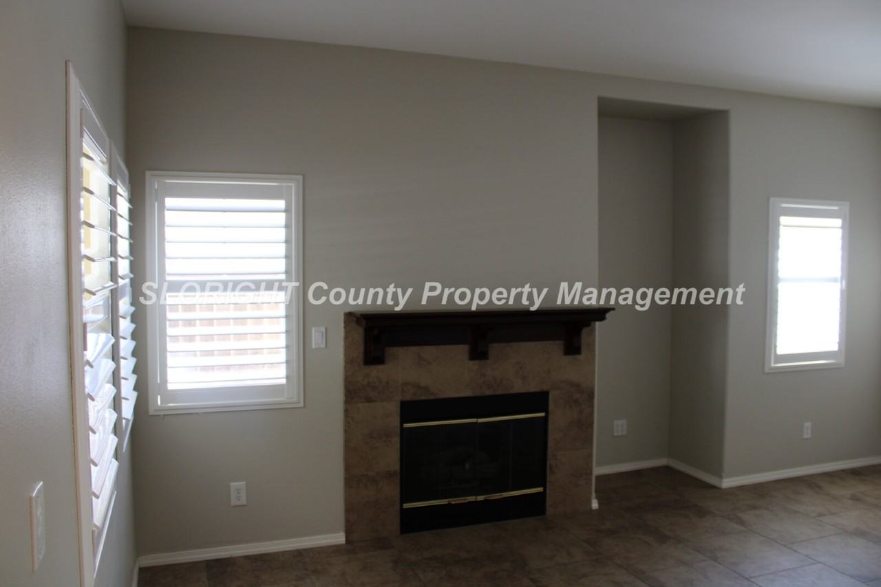 1953 Devaul Ranch Dr - Photo 2 of 13