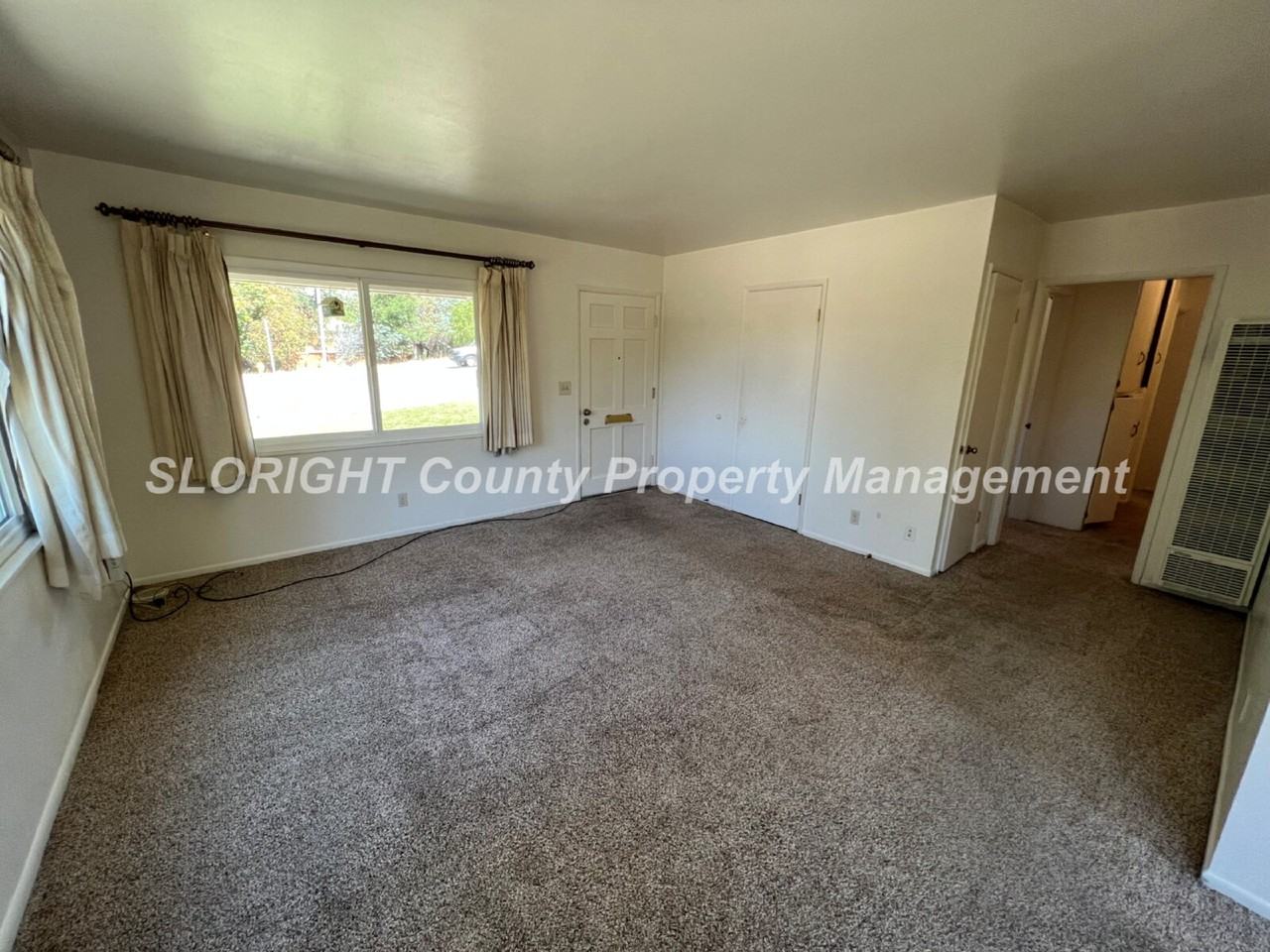 81 E Foothill Blvd - Photo 4 of 16
