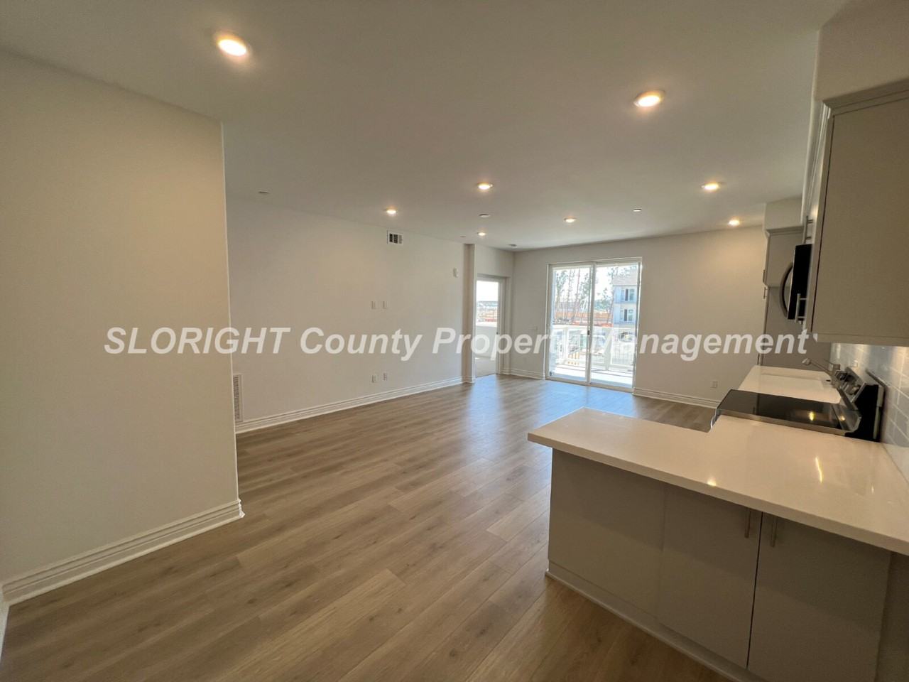 815 Madonna Rd - Photo 2 of 11