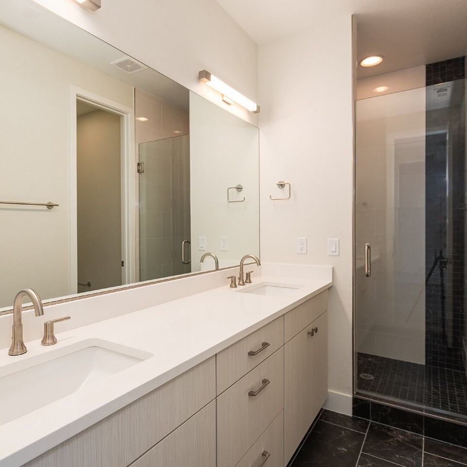 3411 Albion St - Photo 6 of 14