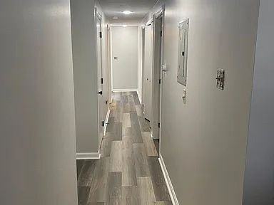 276 Woodford St - Photo 7 of 12