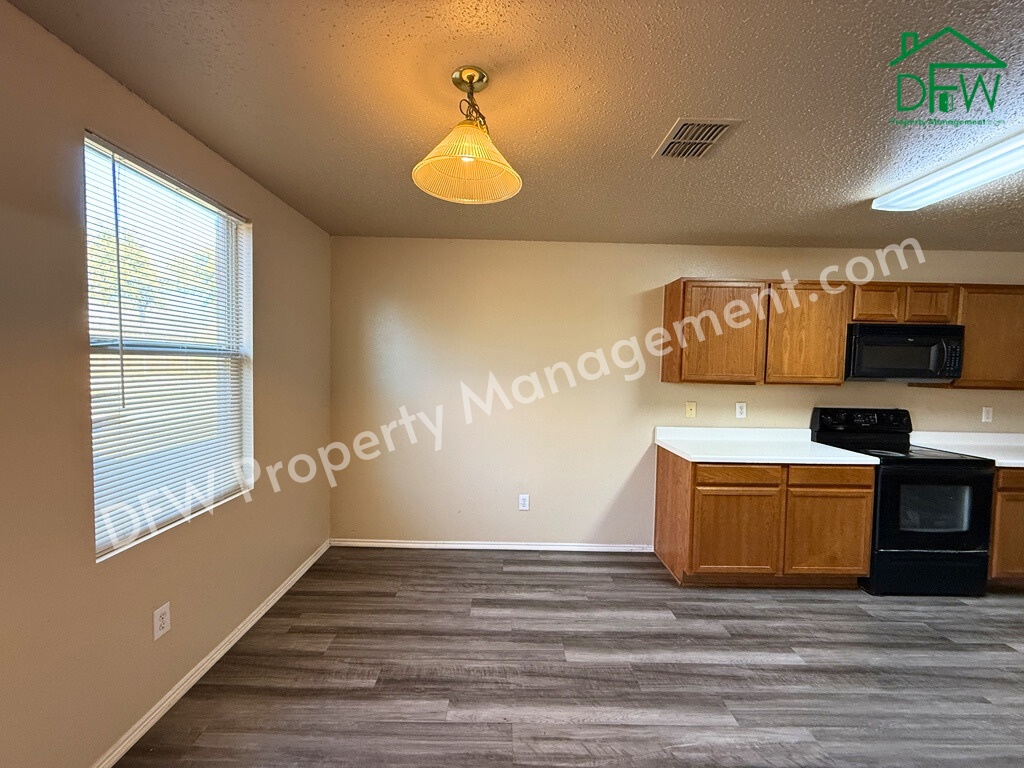 3625 Clydesdale Dr - Photo 6 of 36
