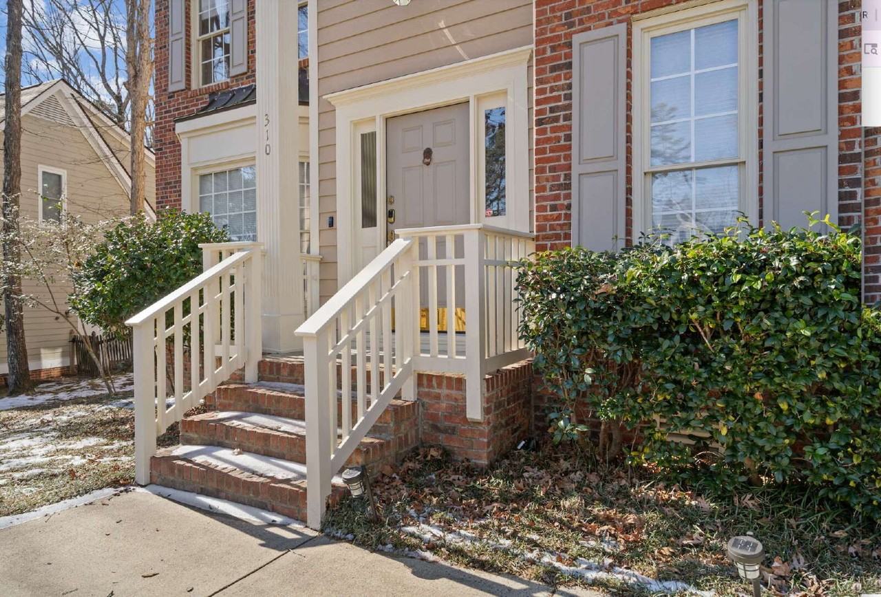 310 Loblolly Dr - Photo 4 of 37