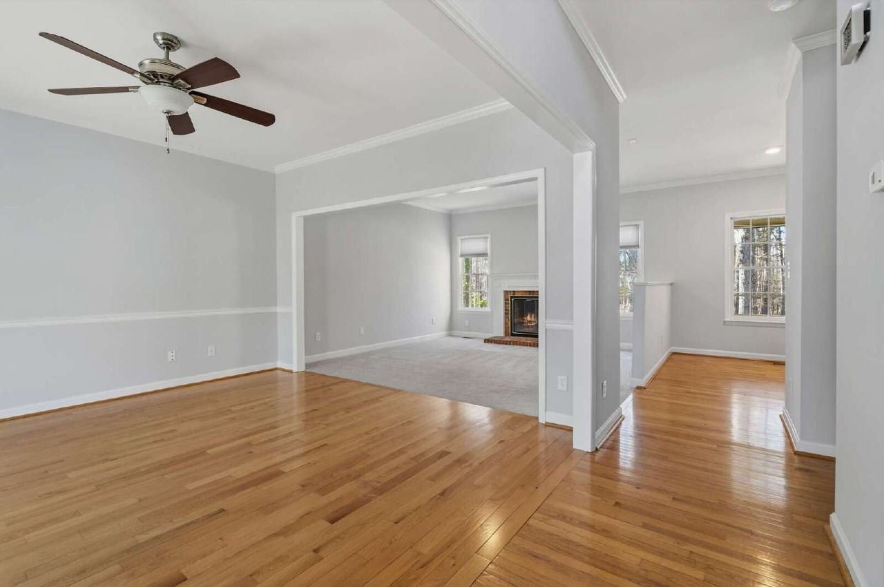 310 Loblolly Dr - Photo 6 of 37