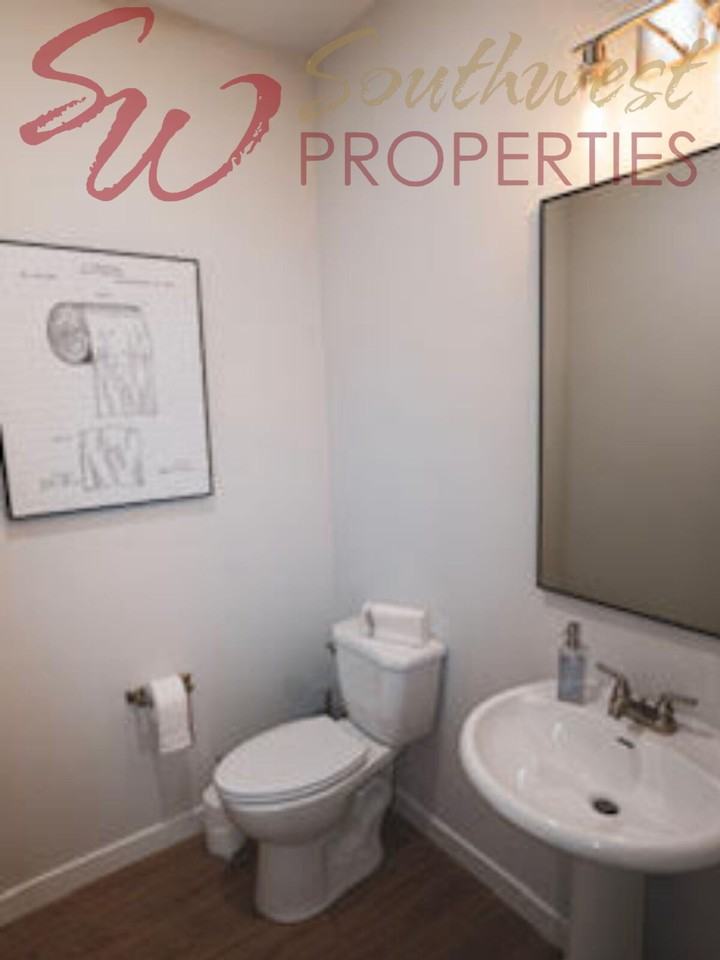 513 Galt Dr - Photo 5 of 17