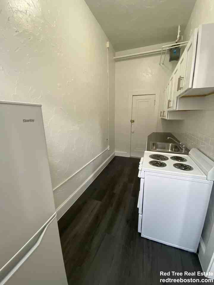 99 Brainerd Rd #20 - Photo 2 of 14