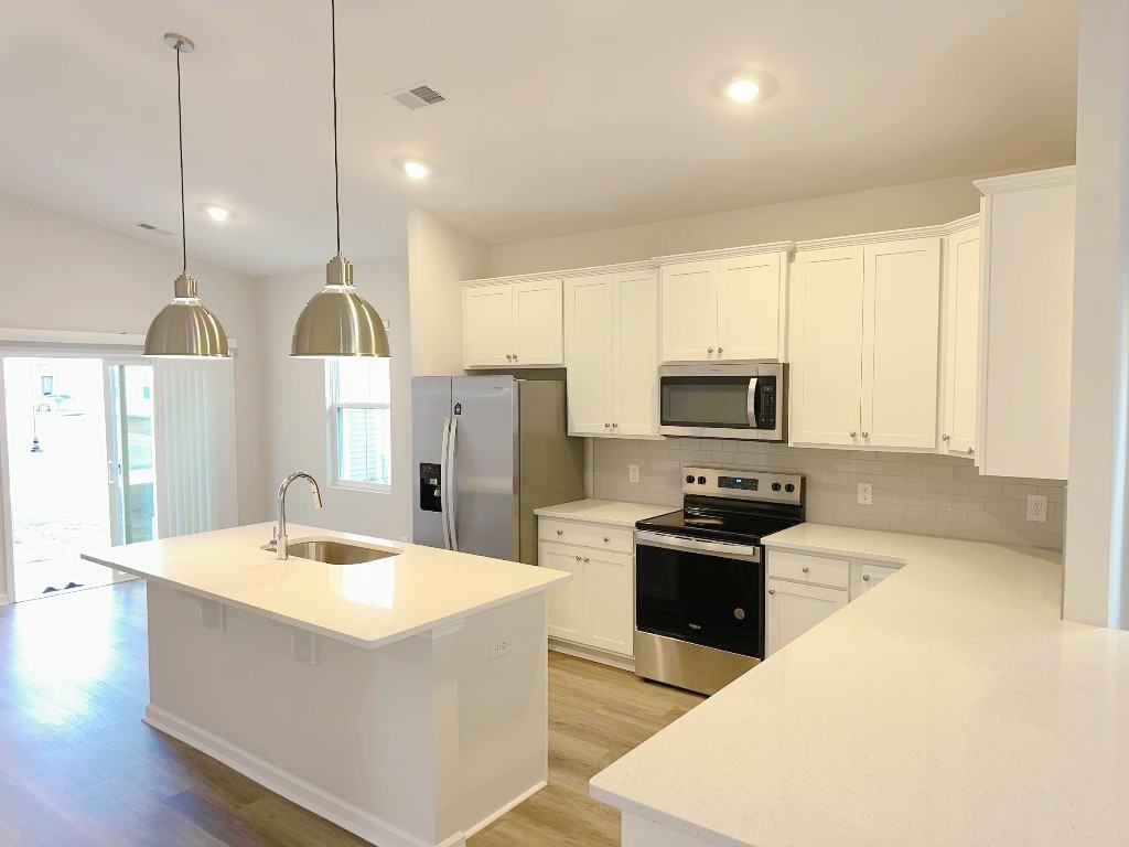 192 Standing Oaks Dr #NA - Photo 7 of 23