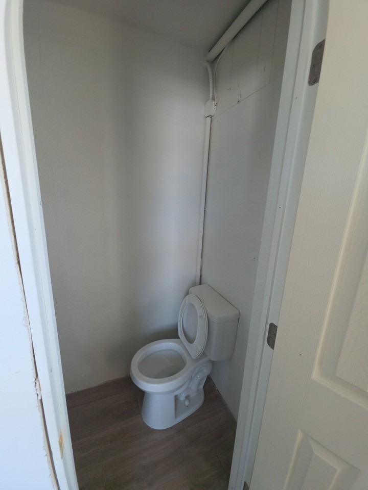 2508 Mishawaka Ave #3A - Photo 2 of 4