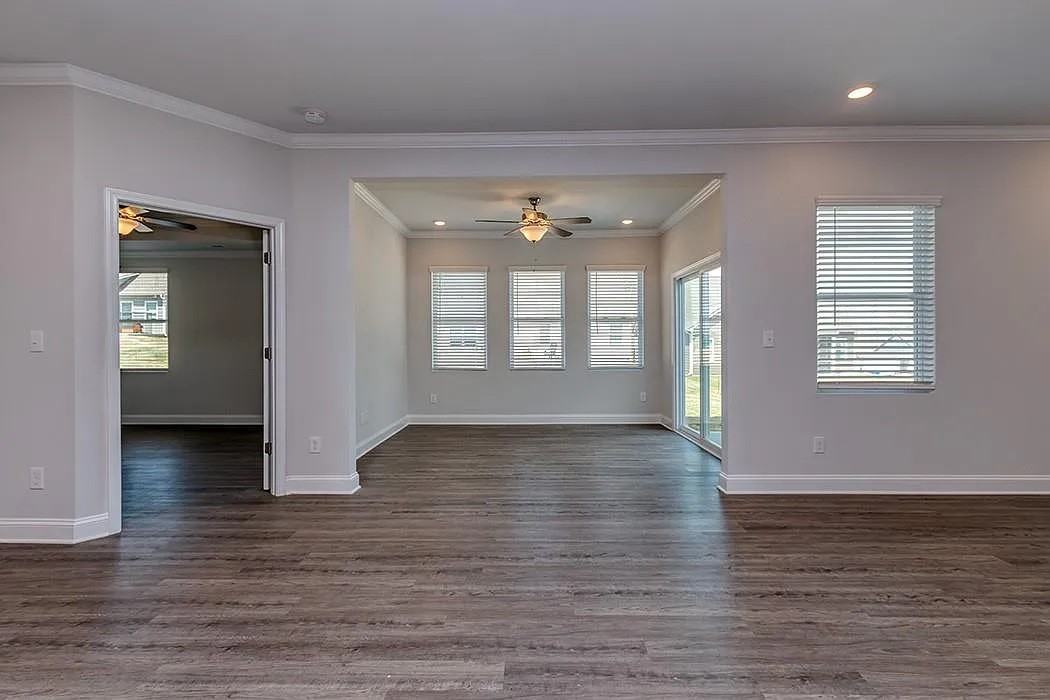 5126 Helmsworth Dr #NA - Photo 7 of 23