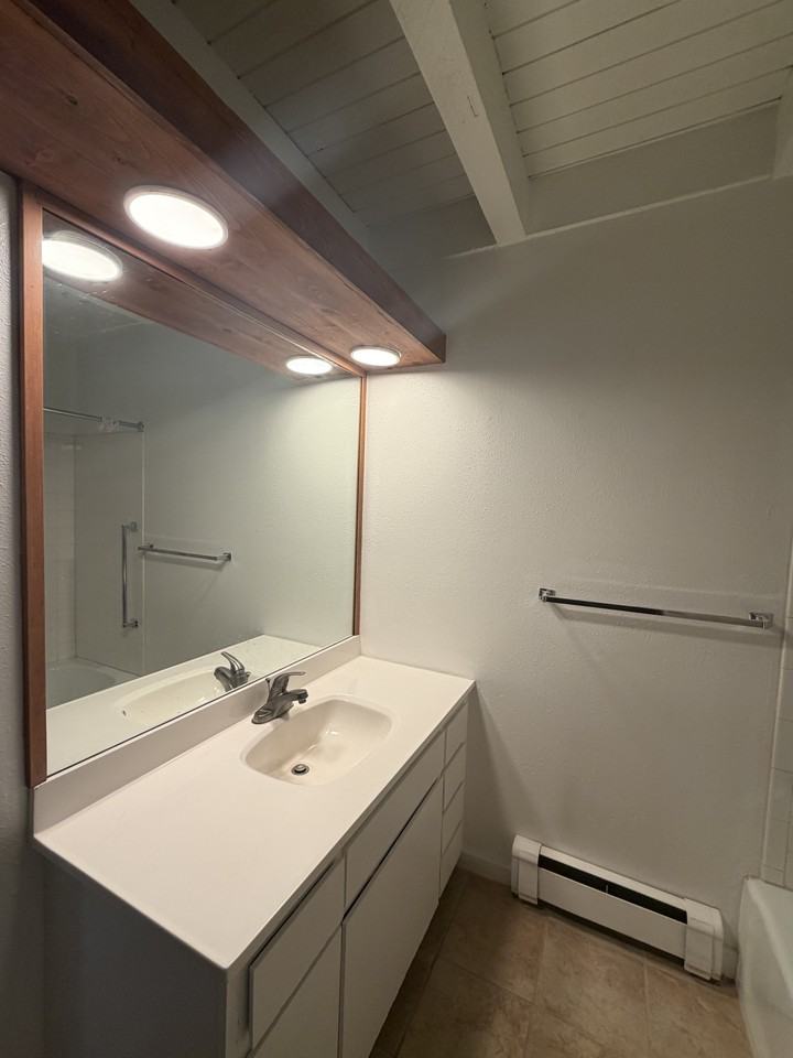 414 Camino De La Placita #140 - Photo 3 of 9