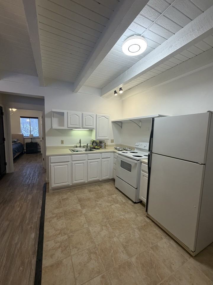 414 Camino De La Placita #140 - Photo 4 of 9