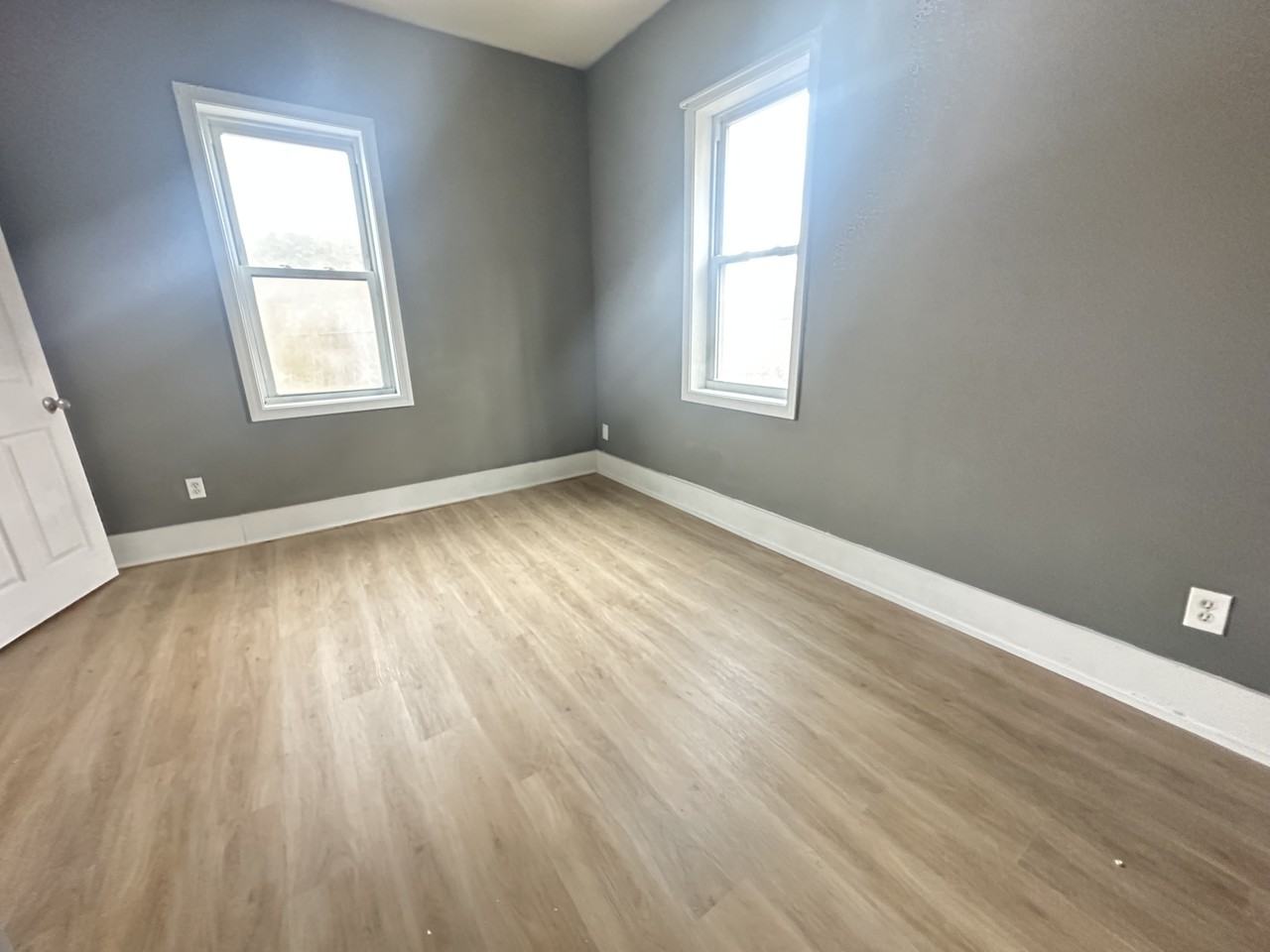 12 Dawson St #D - Photo 6 of 17